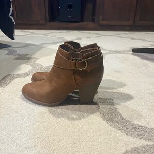 Women’s booties